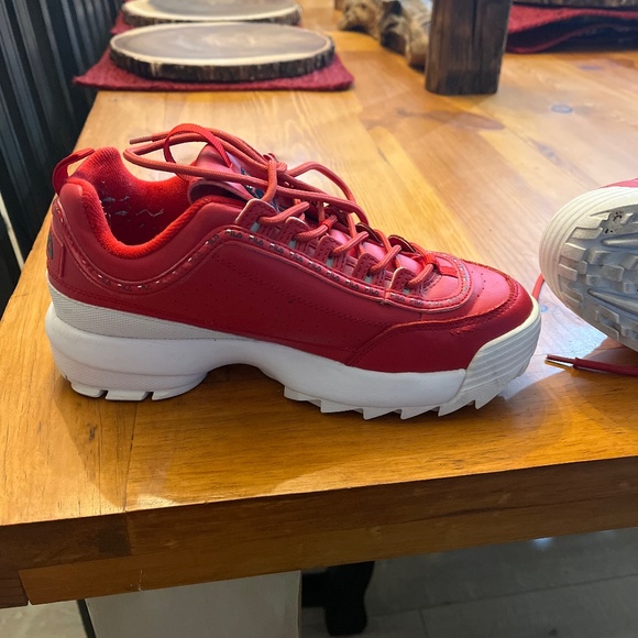 Sneakers - Picture 7 of 9